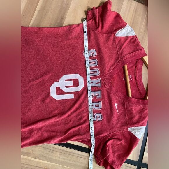 ‎Oklahoma Sooners vneck - Picture 5 of 7